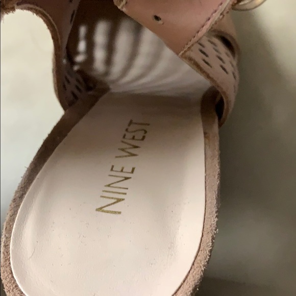 Like New Nine West shoes - Picture 4 of 6